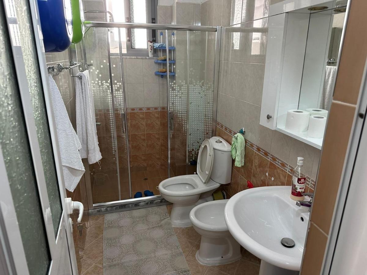 Taulant Lägenhet Sarandë Exteriör bild